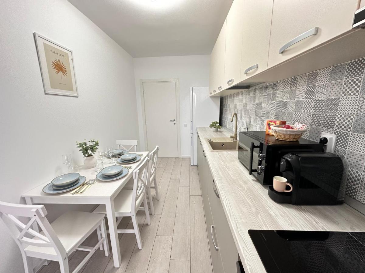 Cozy Luxury Apartments - Coresi Mall #Braşov Buitenkant foto